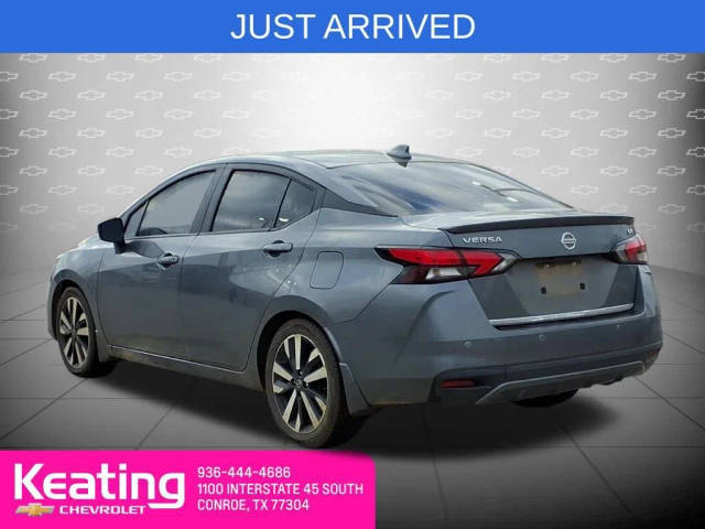 2022 Nissan Versa SR FWD photo