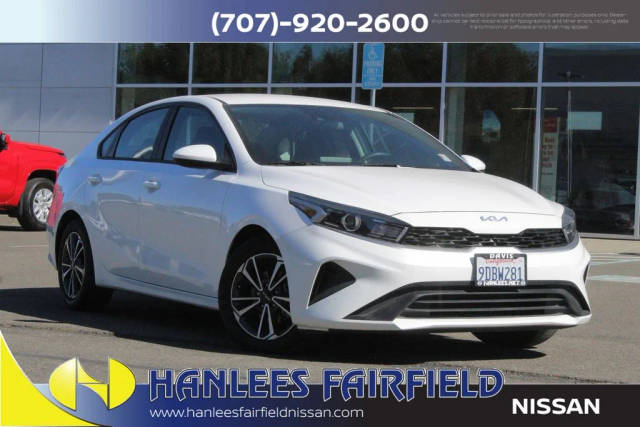 2023 Kia Forte LXS FWD photo