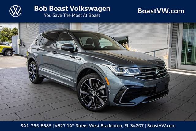 2022 Volkswagen Tiguan SEL R-Line AWD photo