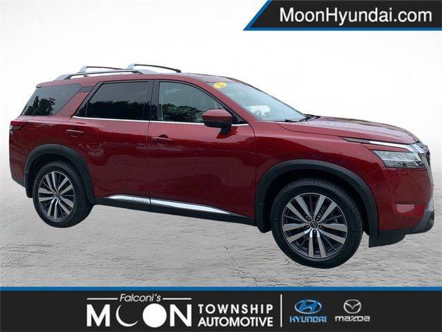 2022 Nissan Pathfinder Platinum 4WD photo