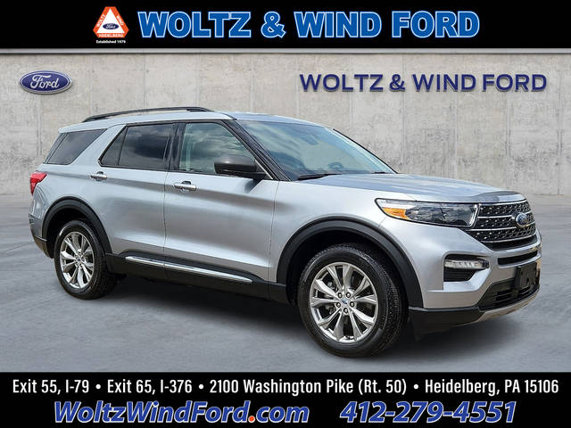 2022 Ford Explorer XLT 4WD photo