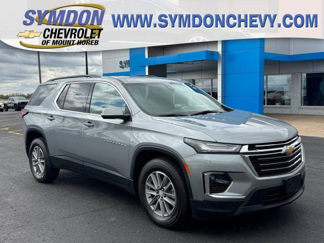 2023 Chevrolet Traverse LT Cloth AWD photo