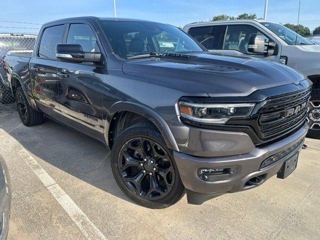 2022 Ram 1500 Limited 4WD photo