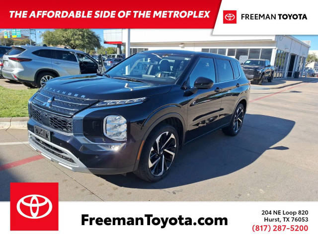 2022 Mitsubishi Outlander SE 4WD photo