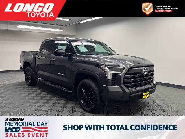 2022 Toyota Tundra SR5 4WD photo