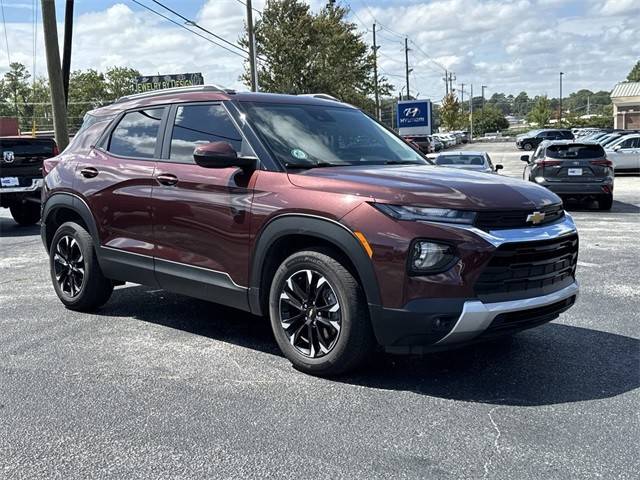 2022 Chevrolet TrailBlazer LT FWD photo