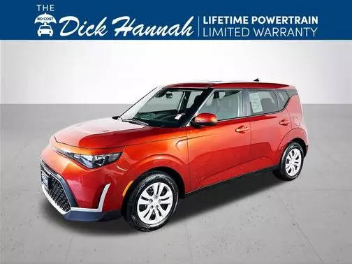 2023 Kia Soul LX FWD photo