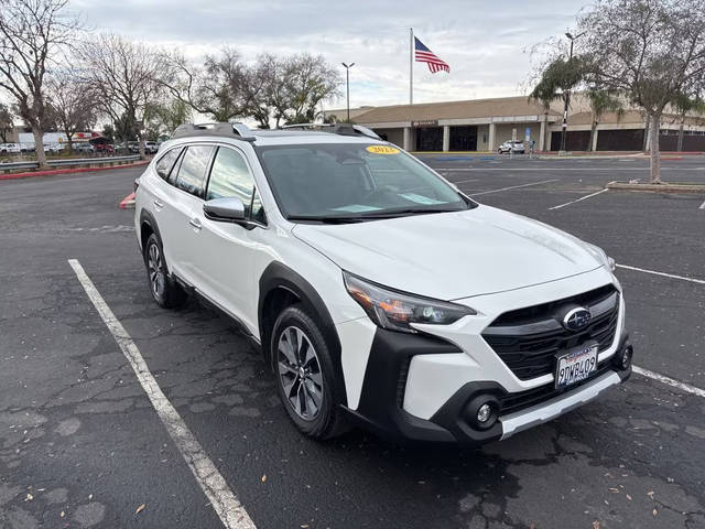 2023 Subaru Outback Touring XT AWD photo