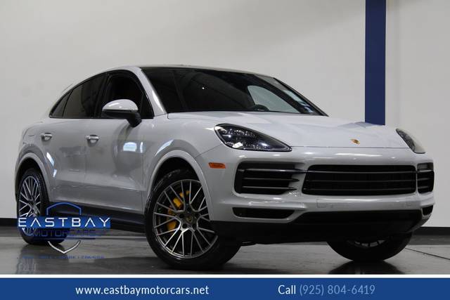 2022 Porsche Cayenne Coupe  AWD photo