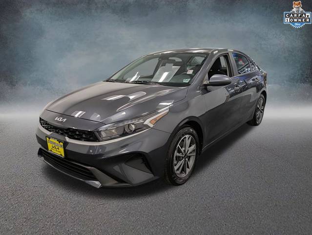 2023 Kia Forte LXS FWD photo