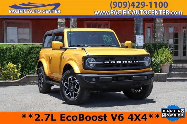 2022 Ford Bronco 2 Door Outer Banks 4WD photo