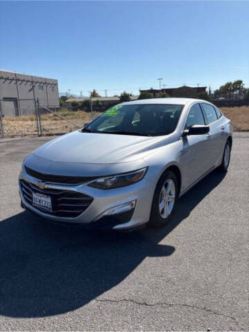 2021 Chevrolet Malibu LS FWD photo