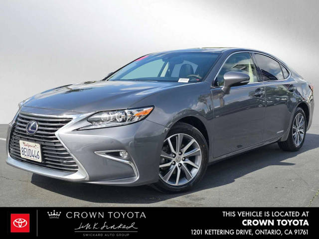 2018 Lexus ES ES 300h FWD photo