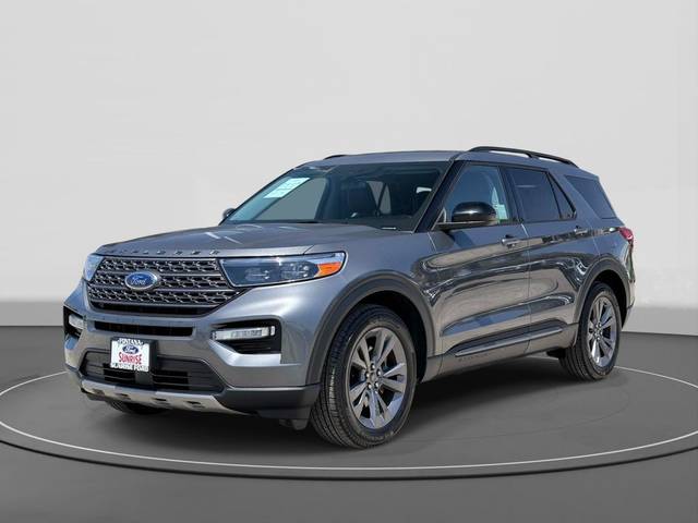 2022 Ford Explorer XLT RWD photo