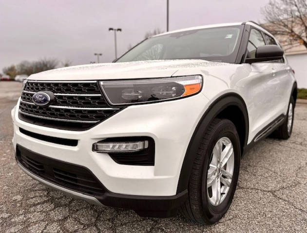 2022 Ford Explorer XLT 4WD photo