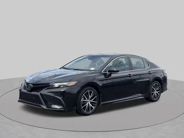 2023 Toyota Camry SE FWD photo