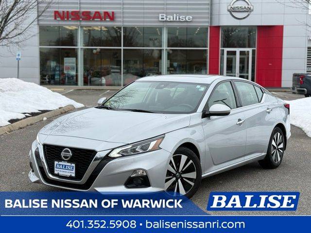 2022 Nissan Altima 2.5 SL FWD photo