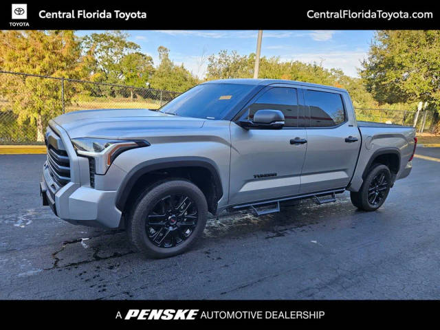 2022 Toyota Tundra SR5 4WD photo