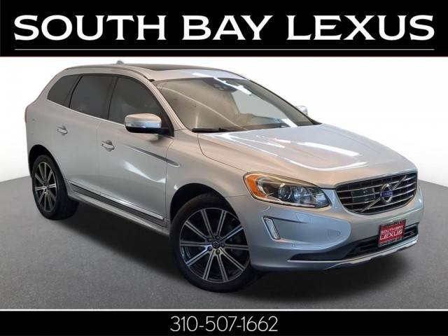 2015 Volvo XC60 T5 Drive-E Platinum FWD photo