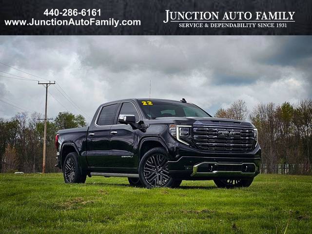 2022 GMC Sierra 1500 Denali Ultimate 4WD photo