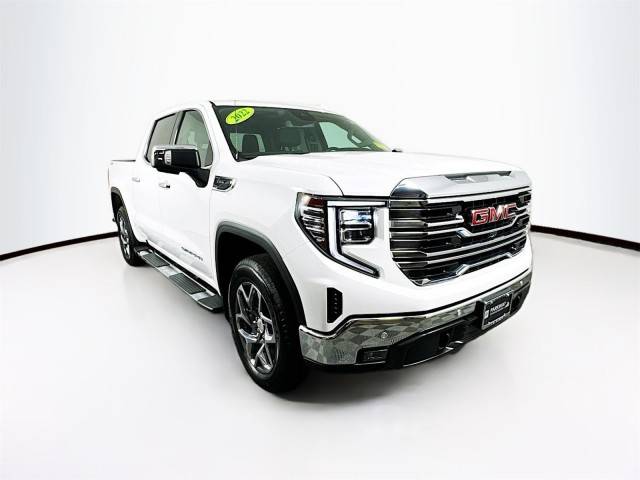 2022 GMC Sierra 1500 SLT 4WD photo