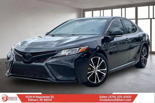 2023 Toyota Camry SE FWD photo