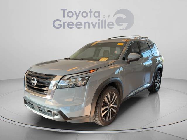 2023 Nissan Pathfinder Platinum 4WD photo