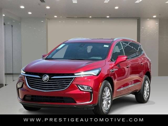 2023 Buick Enclave Essence AWD photo