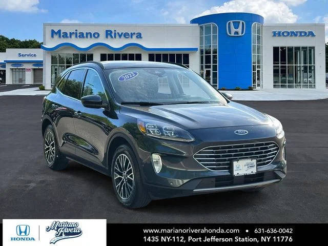 2022 Ford Escape Titanium Plug-In Hybrid FWD photo