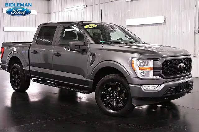 2022 Ford F-150 XL 4WD photo