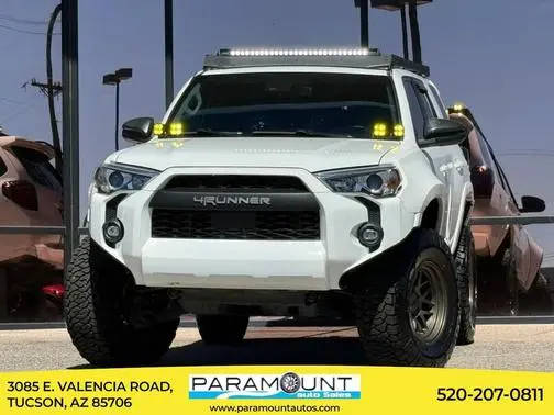 2023 Toyota 4Runner SR5 Premium 4WD photo