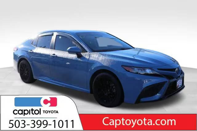 2023 Toyota Camry Hybrid SE FWD photo