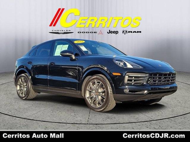 2023 Porsche Cayenne Coupe Platinum Edition AWD photo