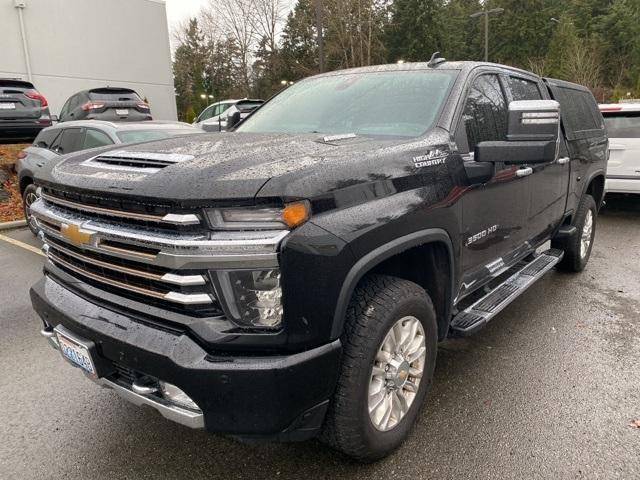 2023 Chevrolet Silverado 3500HD High Country 4WD photo