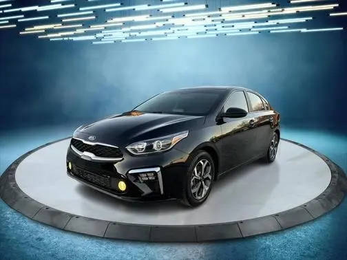 2021 Kia Forte LXS FWD photo