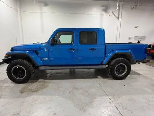 2020 Jeep Gladiator Overland 4WD photo