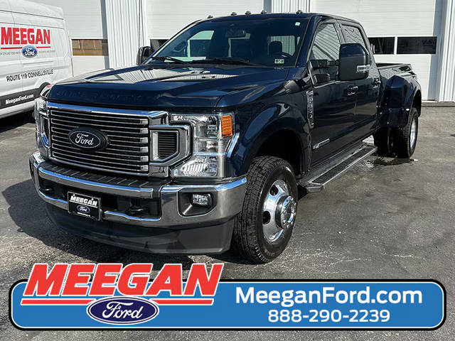 2022 Ford F-350 Super Duty LARIAT 4WD photo