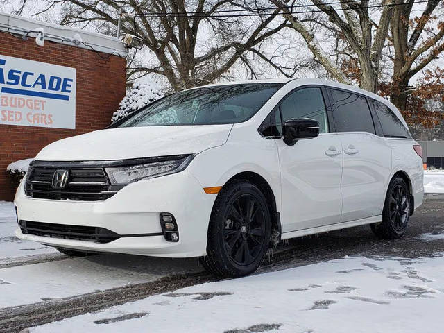 2023 Honda Odyssey Sport FWD photo