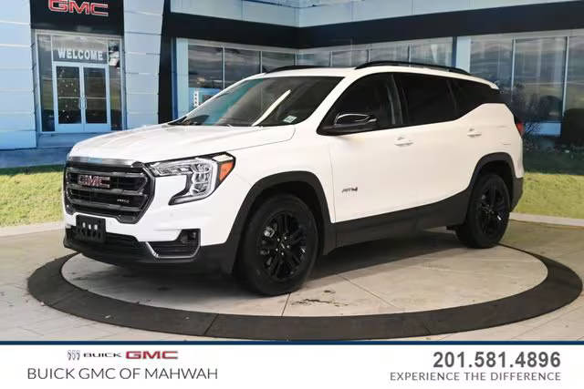 2022 GMC Terrain AT4 AWD photo