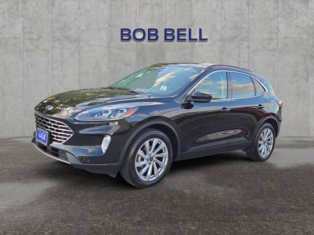 2022 Ford Escape Titanium AWD photo