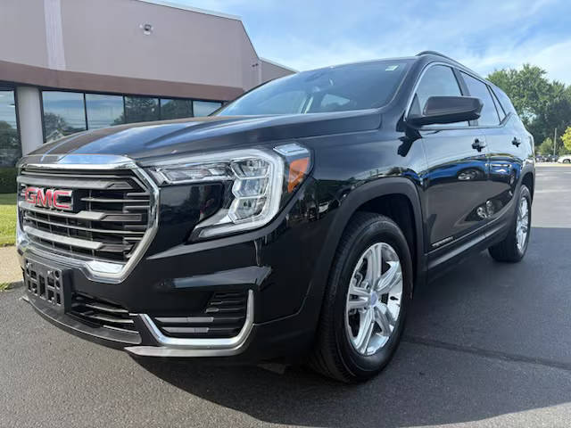 2022 GMC Terrain SLE AWD photo