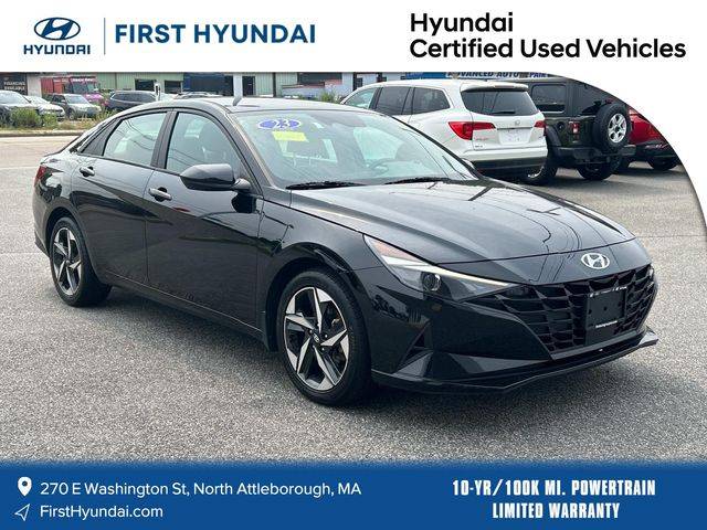2023 Hyundai Elantra SEL FWD photo