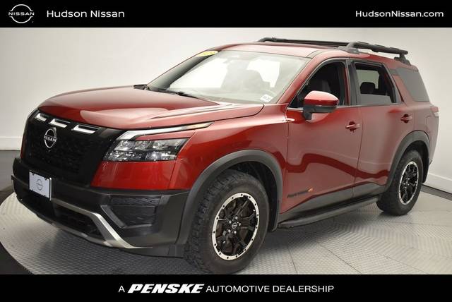 2023 Nissan Pathfinder Rock Creek 4WD photo