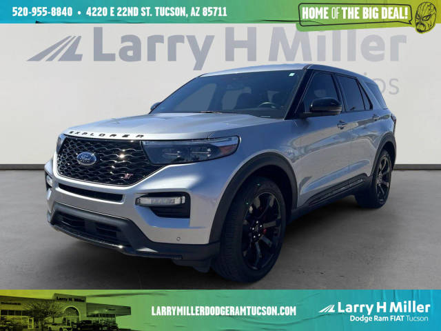 2022 Ford Explorer ST 4WD photo