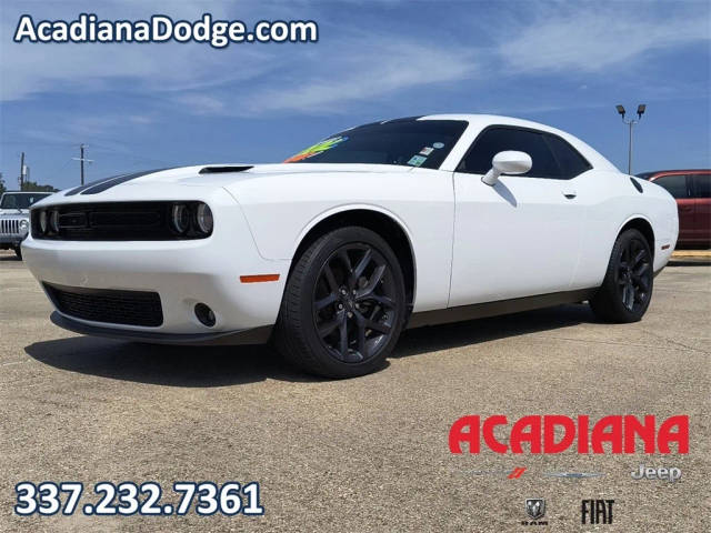 2022 Dodge Challenger SXT RWD photo