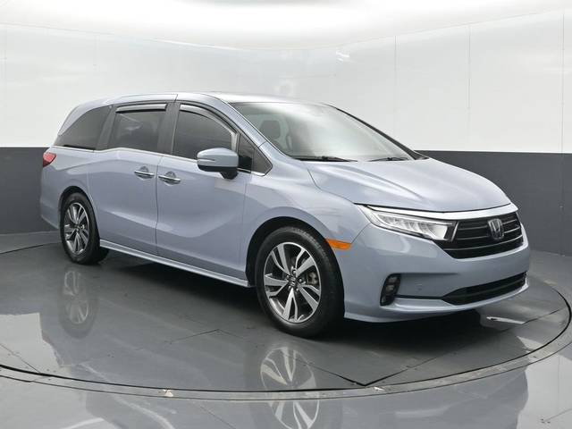 2023 Honda Odyssey Touring FWD photo