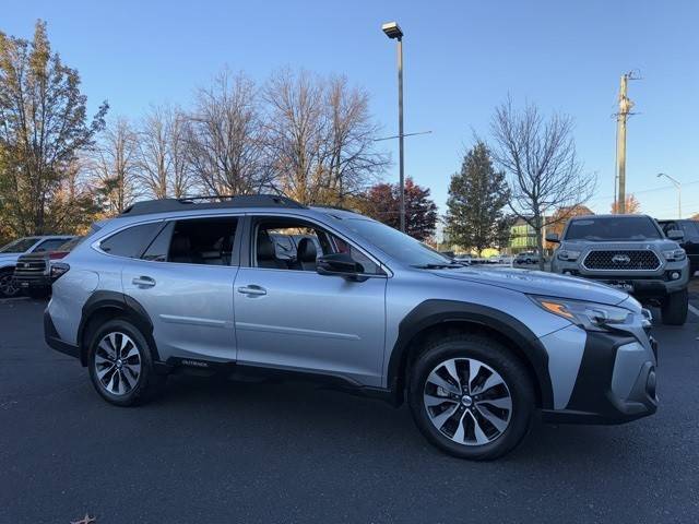 2023 Subaru Outback Limited AWD photo