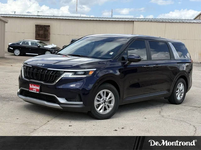 2023 Kia Carnival LX FWD photo