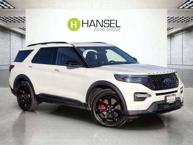 2022 Ford Explorer ST 4WD photo