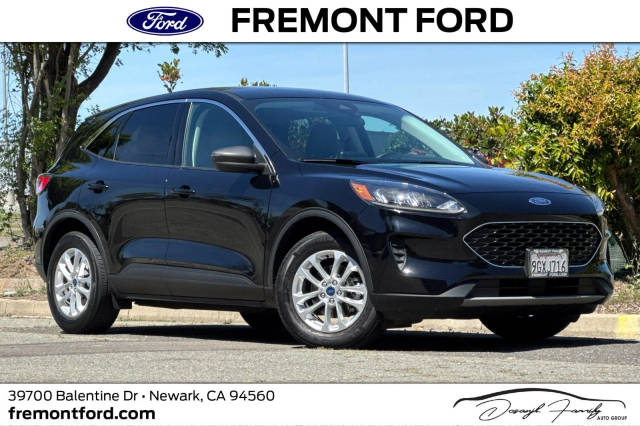 2022 Ford Escape SE FWD photo